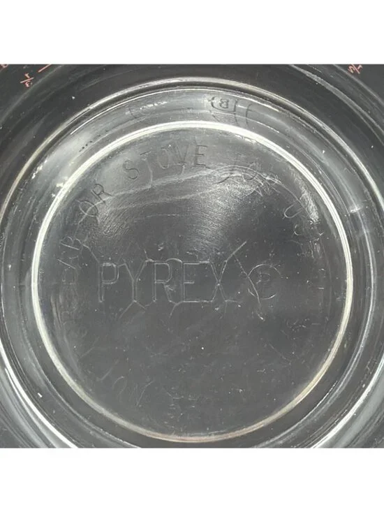 Vintage Pyrex Clear Glass 1 Quart Measuring Cup 532 D Handle Red Lettering - Picture 12 of 12